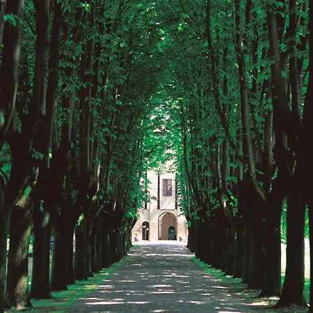 منزل ريفي Del Re Guerriero *