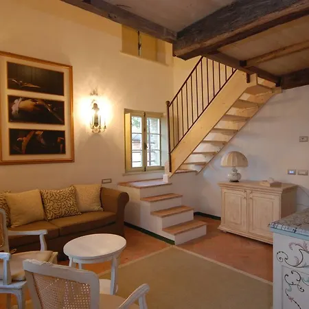 Del Re Guerriero Country house *