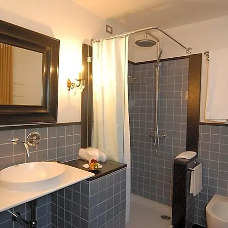 Del Re Guerriero Country house *