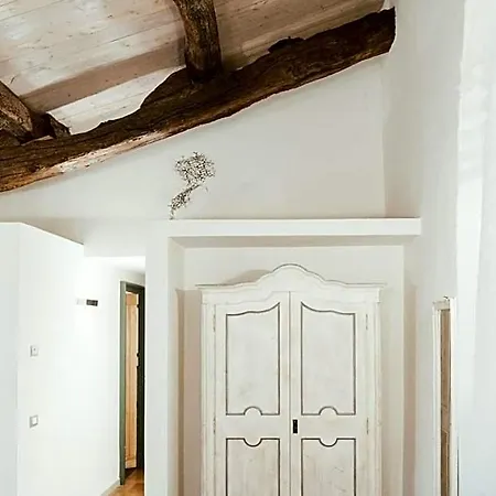 Del Re Guerriero Country house